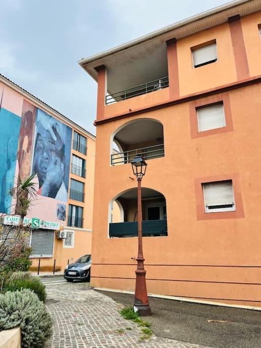 Appartement Les Terrasses Du Port Εξωτερικό φωτογραφία